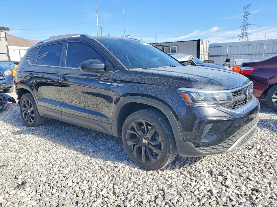 2024 Volkswagen Taos S 4motion მანქანა იყიდება აუქციონზე, vin: 3VVEX7B2XRM053437, აუქციონის ნომერი: 51204486