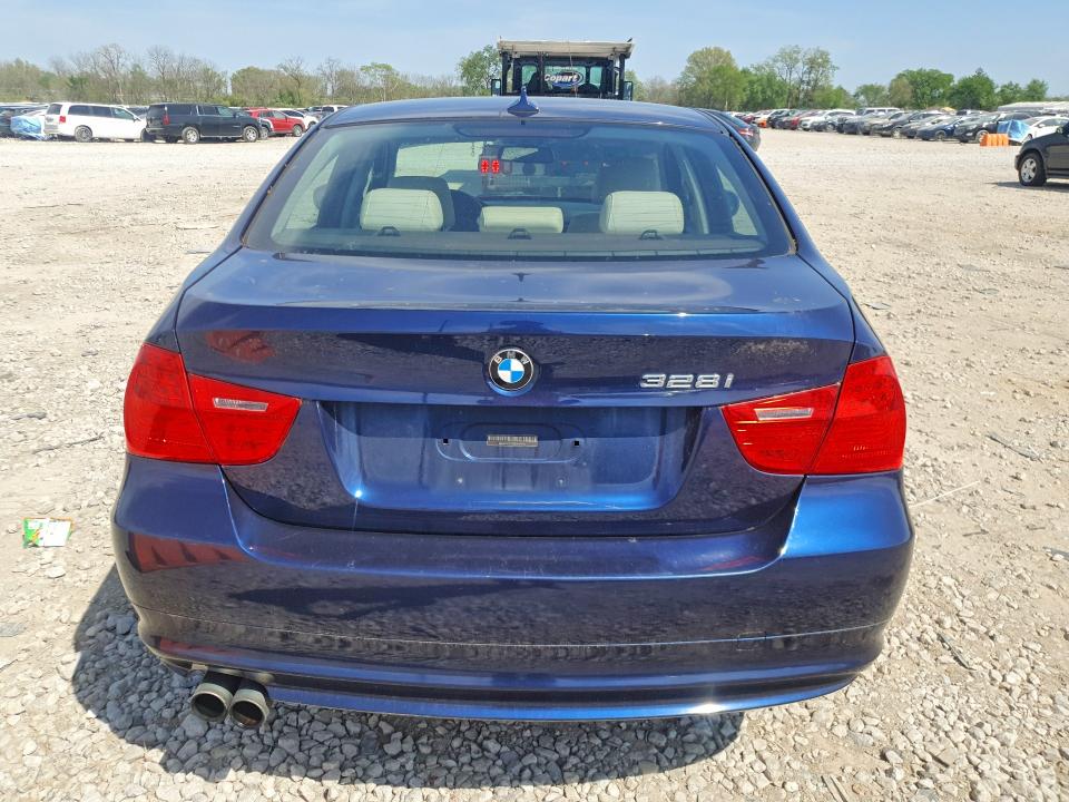 50812426 :رقم المزاد ، WBAPK7C58BA971735 vin ، 2011 Bmw 328 مزاد بيع