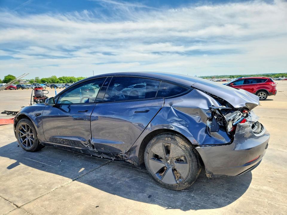 2023 Tesla Model 3 მანქანა იყიდება აუქციონზე, vin: 5YJ3E1EA9PF672074, აუქციონის ნომერი: 49963916