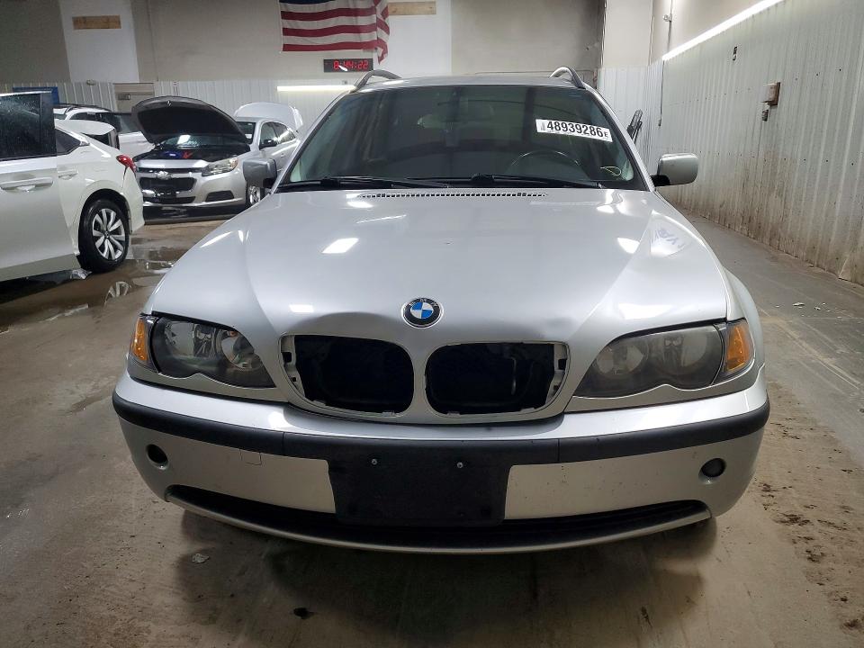 48939286 :رقم المزاد ، WBAEP334X2PF00582 vin ، 2002 Bmw 325 مزاد بيع
