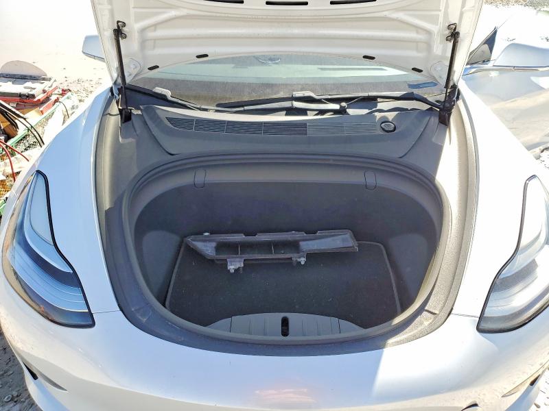 48289936 :رقم المزاد ، 5YJ3E1EB8KF433231 vin ، 2019 Tesla Model 3 مزاد بيع