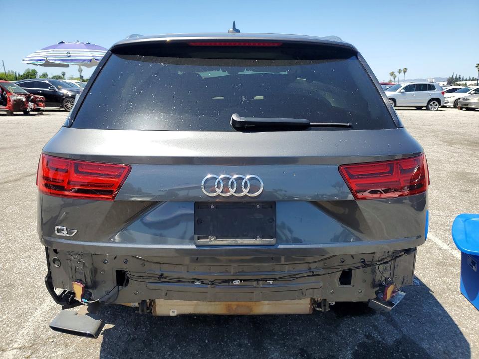 2019 Audi Q7 მანქანა იყიდება აუქციონზე, vin: WA1VAAF78KD026705, აუქციონის ნომერი: 50784406