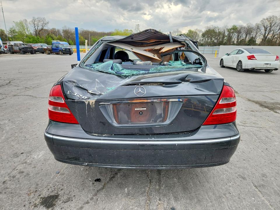 79662365 :رقم المزاد ، WDBUF65J83A148012 vin ، 2003 Mercedes-benz E مزاد بيع