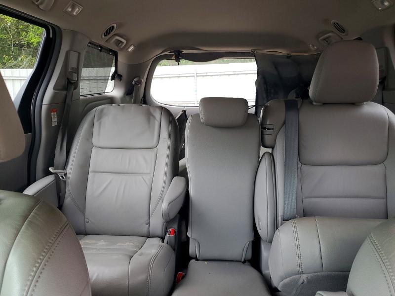 51072556 :رقم المزاد ، 5TDYZ3DC8KS982648 vin ، 2019 Toyota Sienna مزاد بيع