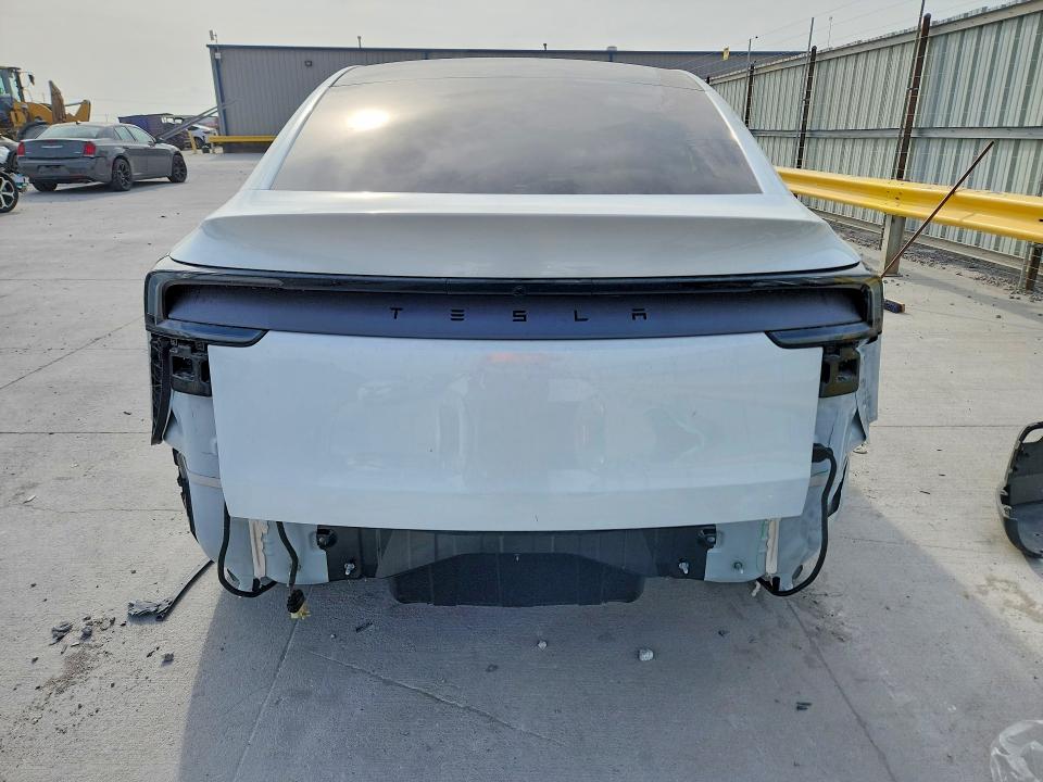 48387526 :رقم المزاد ، 7SAYGDED9TA430648 vin ، 2026 Tesla Model Y مزاد بيع