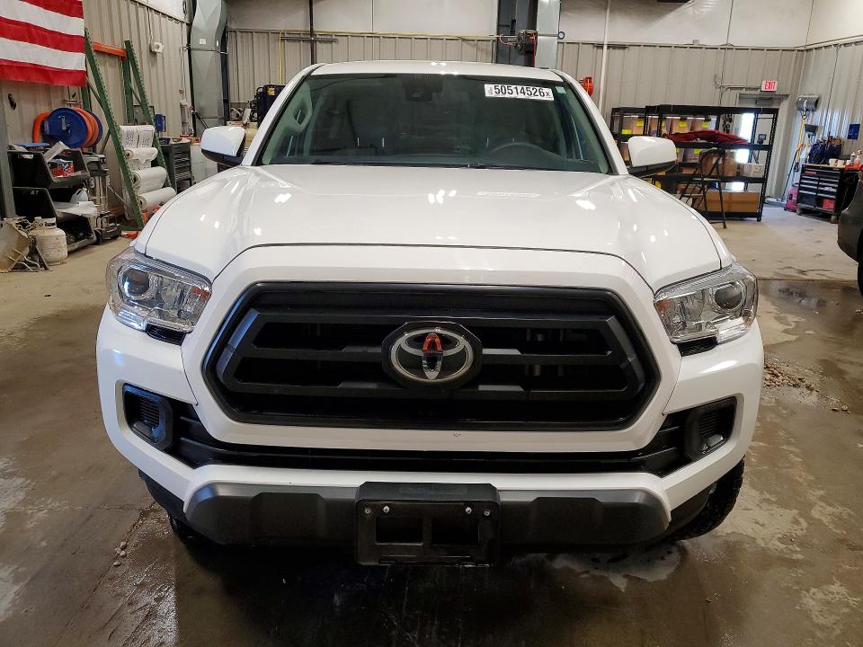 50514526 :رقم المزاد ، 3TMCZ5AN1NM472562 vin ، 2022 Toyota Tacoma مزاد بيع