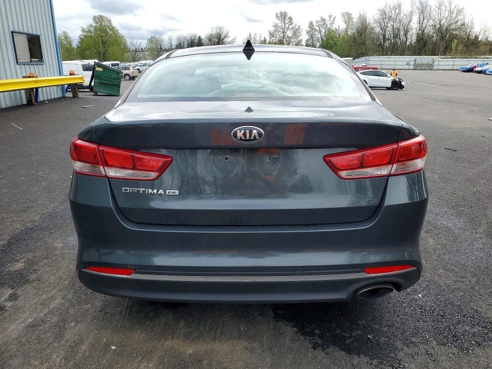 2016 Kia Optima მანქანა იყიდება აუქციონზე, vin: 5XXGT4L30GG017859, აუქციონის ნომერი: 50302586