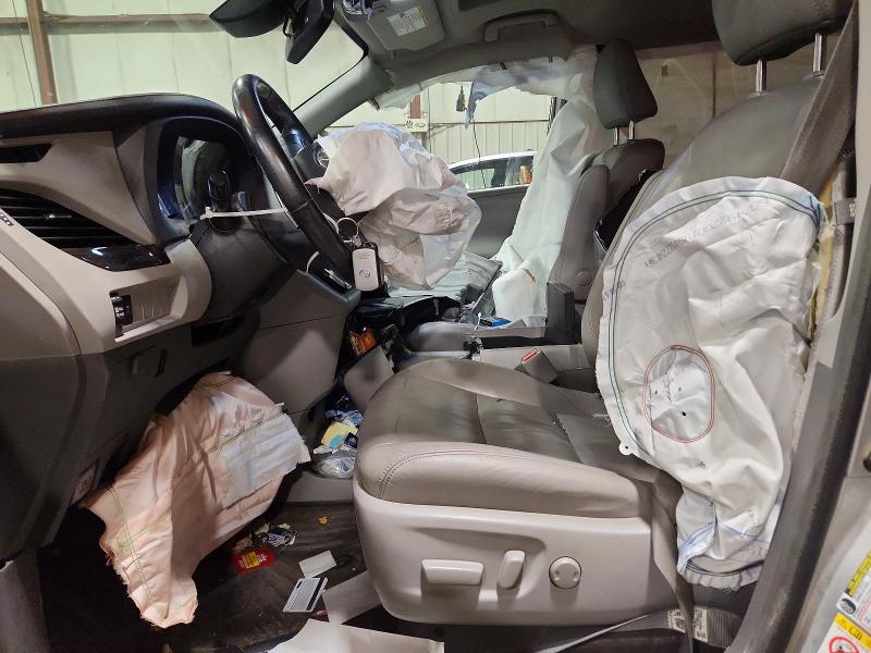 2019 Toyota Sienna მანქანა იყიდება აუქციონზე, vin: 5TDDZ3DC5KS224989, აუქციონის ნომერი: 51237736