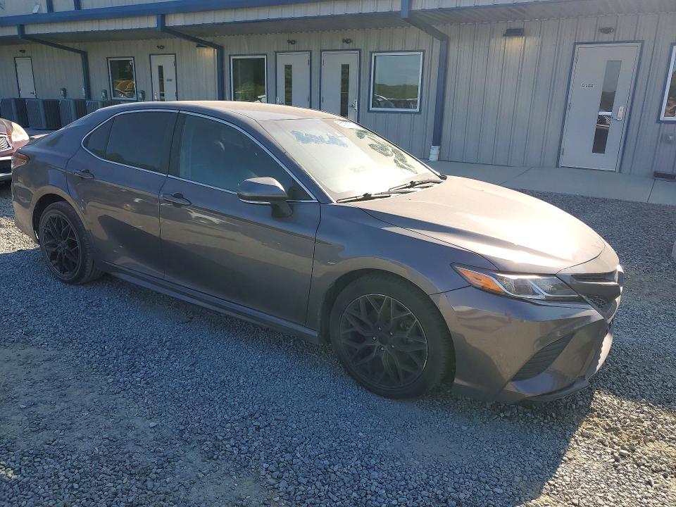 Aukcja sprzedaży 2018 Toyota Camry, vin: 4T1B11HK4JU518913, numer aukcji: 51083016
