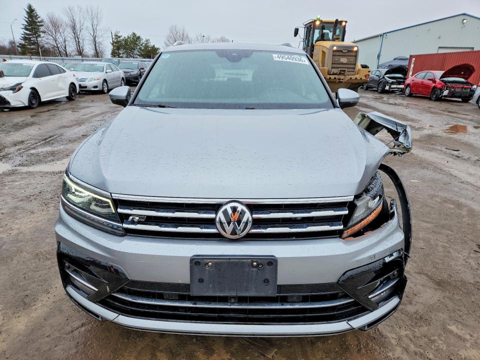 Продажа на аукционе авто 2021 Volkswagen Tiguan, vin: 3VV4B7AX5MM152599, номер лота: 49540936