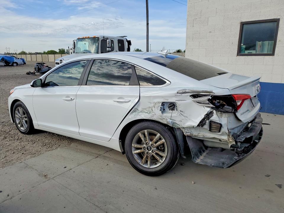 Продажа на аукционе авто 2015 Hyundai Sonata, vin: 5NPE24AF5FH055615, номер лота: 50782346