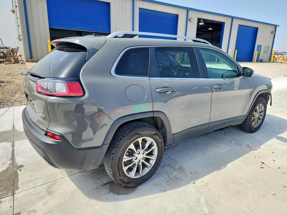 2021 Jeep Cherokee მანქანა იყიდება აუქციონზე, vin: 1C4PJMMX4MD162979, აუქციონის ნომერი: 51093246