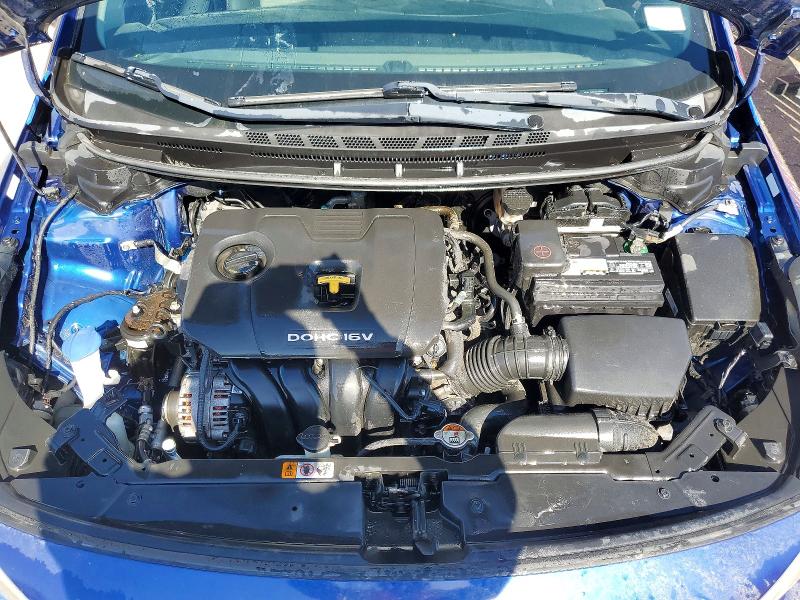 48632106 :رقم المزاد ، 3KPFL4A76JE247598 vin ، 2018 Kia Forte مزاد بيع