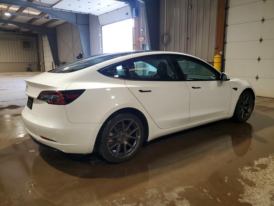 Auction sale of the 2022 Tesla Model 3, vin: 5YJ3E1EA4NF371547, lot number: 51206546