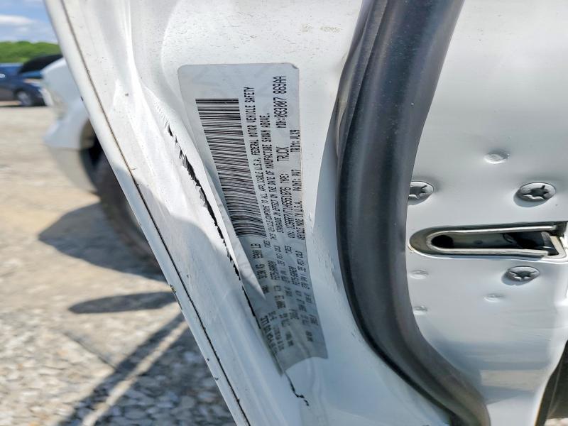 48692386 :رقم المزاد ، 1C6RR7VT1HS551876 vin ، 2017 Ram 1500 مزاد بيع