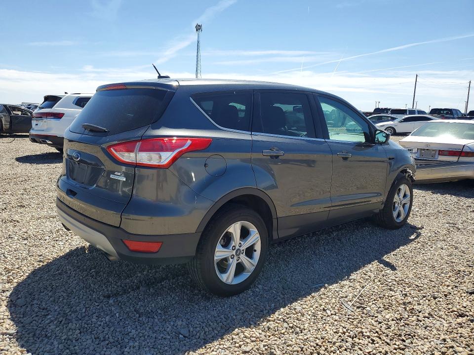 49243546 :رقم المزاد ، 1FMCU0GX4GUC66947 vin ، 2016 Ford Escape مزاد بيع
