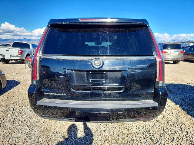 2015 Cadillac Escalade მანქანა იყიდება აუქციონზე, vin: 1GYS4JKJ4FR267021, აუქციონის ნომერი: 49860306