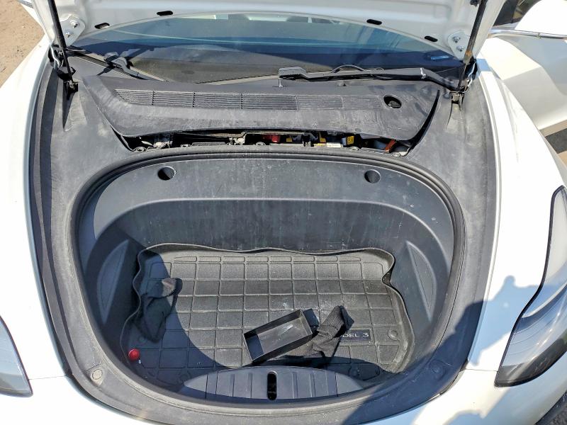 50247596 :رقم المزاد ، 5YJ3E1EC5LF643618 vin ، 2020 Tesla Model 3 مزاد بيع