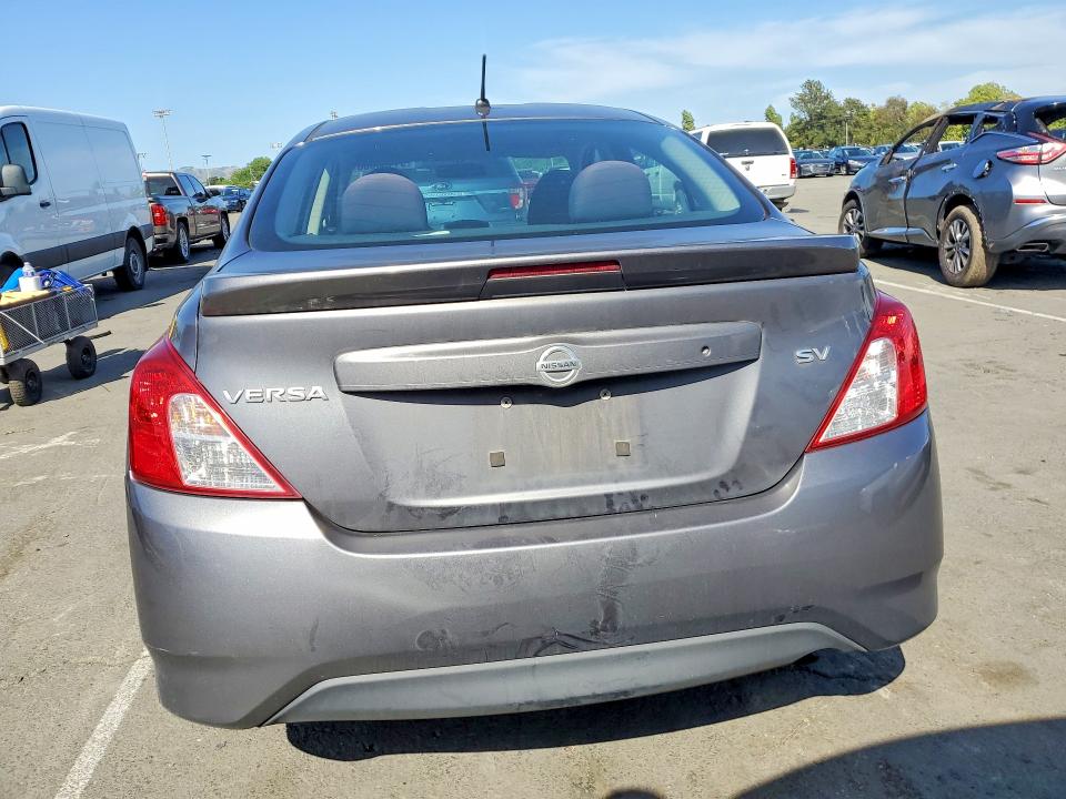 Продажа на аукционе авто 2018 Nissan Versa, vin: 3N1CN7AP1JL860645, номер лота: 51460686