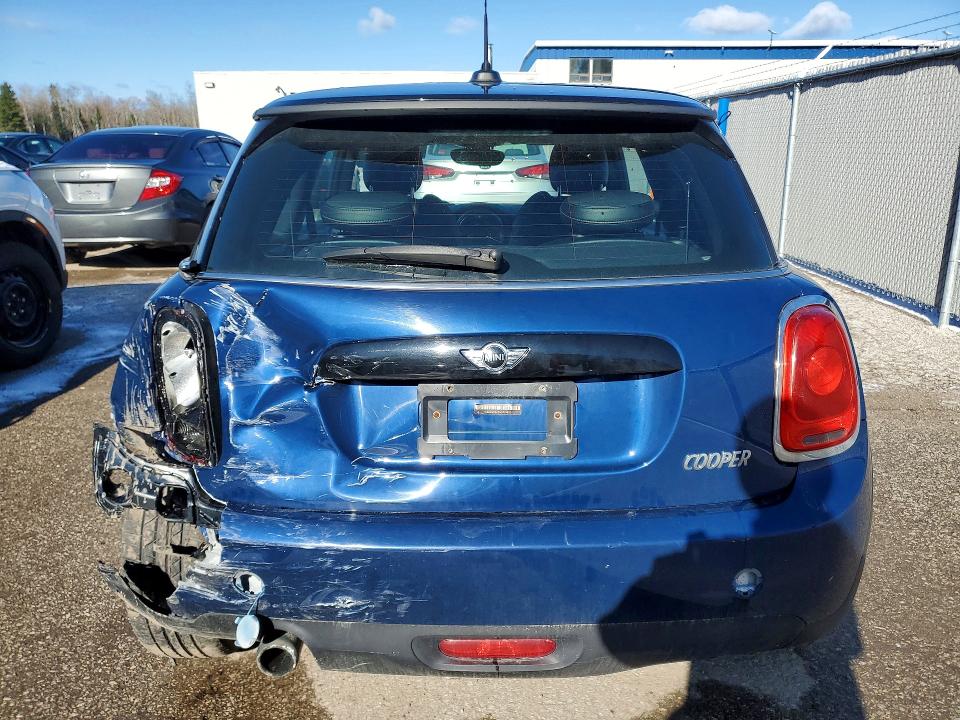 2016 Mini Cooper მანქანა იყიდება აუქციონზე, vin: WMWXP5C55GT740115, აუქციონის ნომერი: 48537236