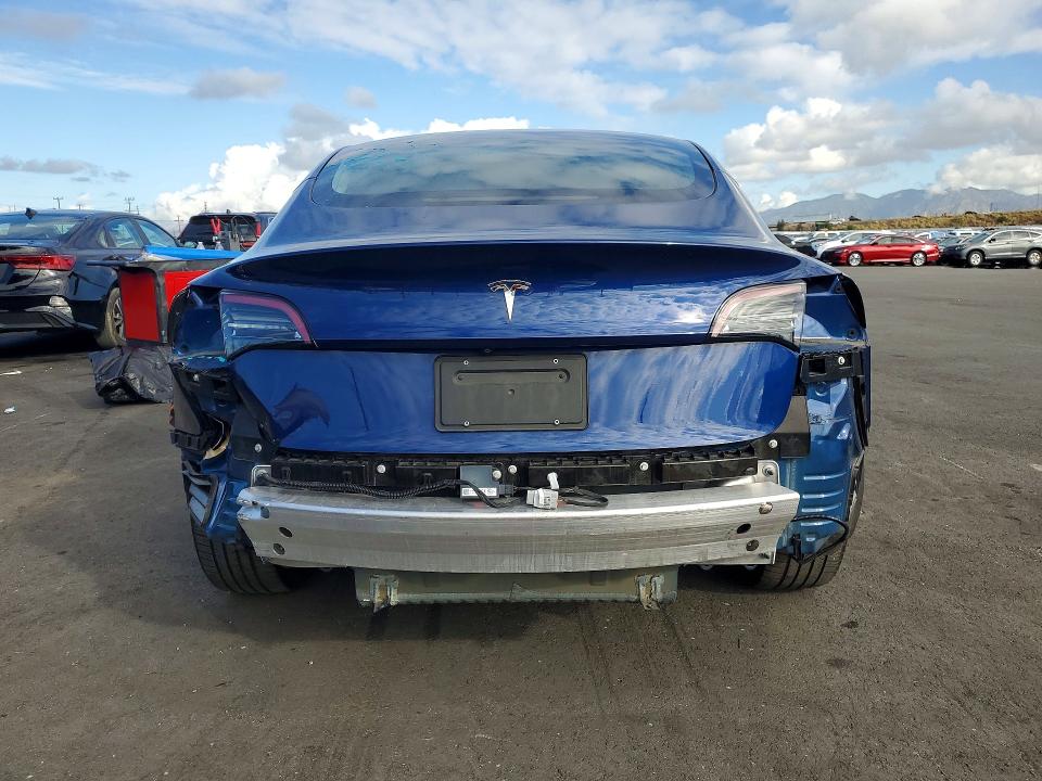 49790586 :رقم المزاد ، 5YJ3E1EA0KF326262 vin ، 2019 Tesla Model 3 مزاد بيع