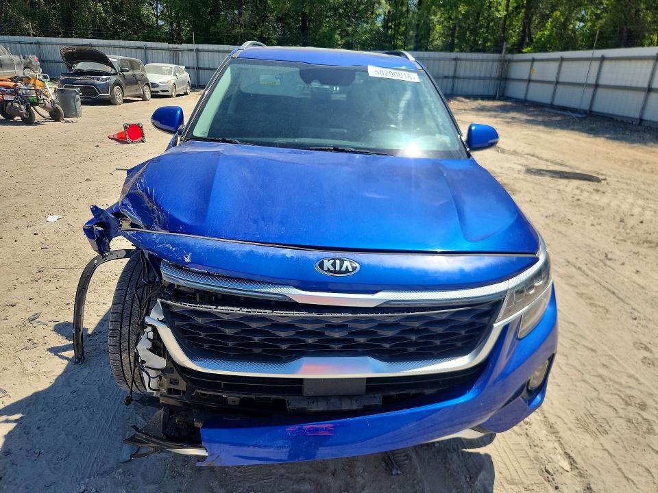 Продажа на аукционе авто 2021 Kia Seltos, vin: KNDETCA28M7081180, номер лота: 50290016