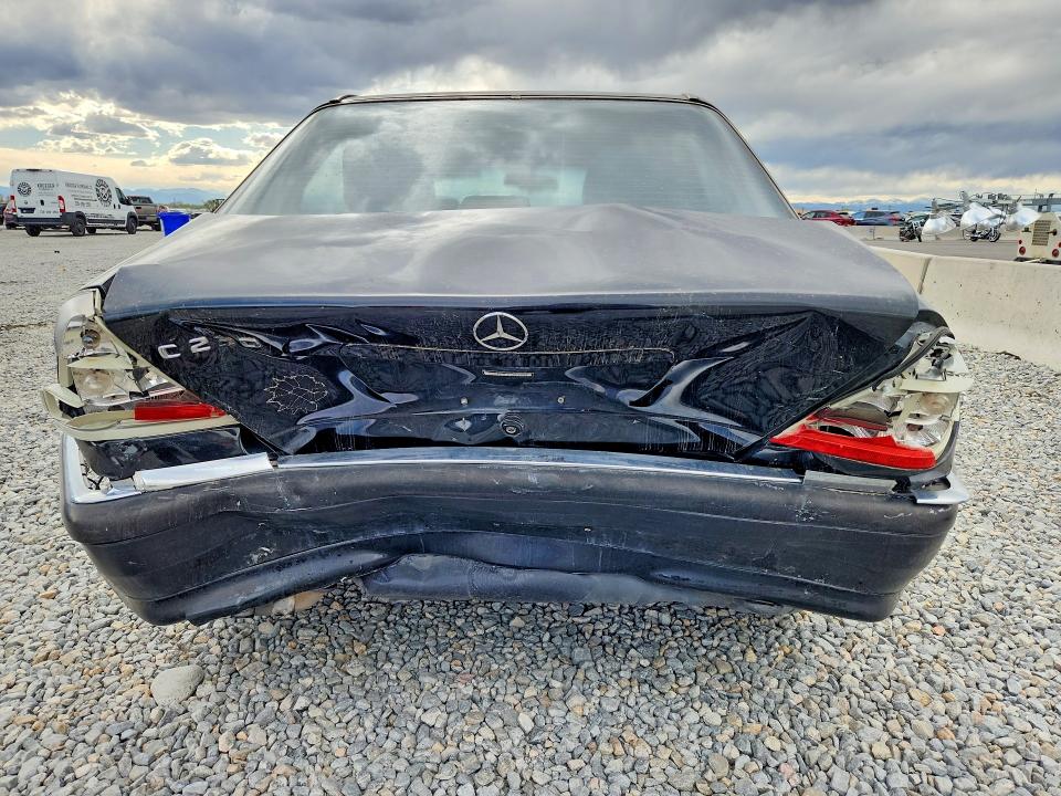 1998 Mercedes-benz C მანქანა იყიდება აუქციონზე, vin: WDBHA23G8WA587294, აუქციონის ნომერი: 49482096