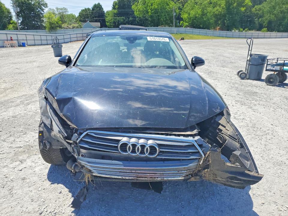 51013576 :رقم المزاد ، WAUKMAF4XJA076640 vin ، 2018 Audi A4 مزاد بيع