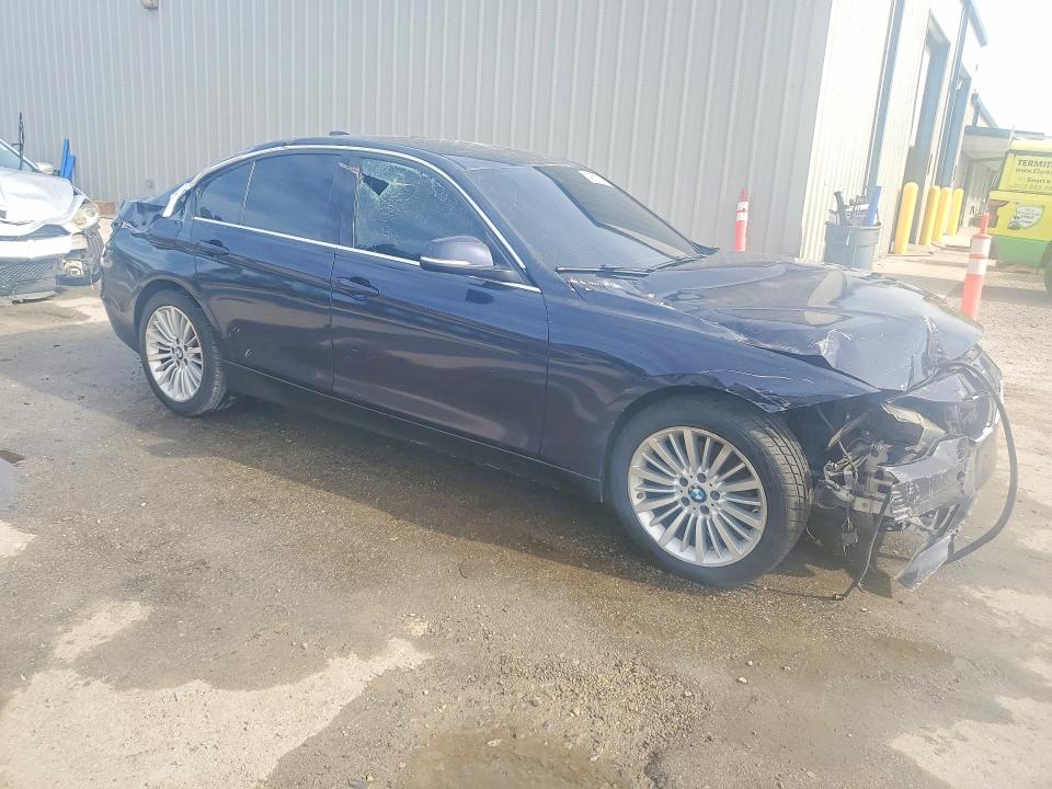 49577516 :رقم المزاد ، WBA3B3C58DF533603 vin ، 2013 Bmw 328 مزاد بيع