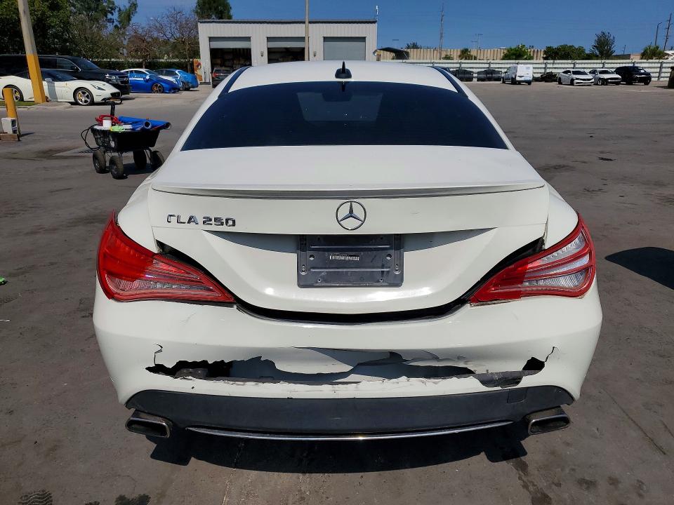 Продажа на аукционе авто 2014 Mercedes-benz Cla, vin: WDDSJ4EB8EN063919, номер лота: 51996296