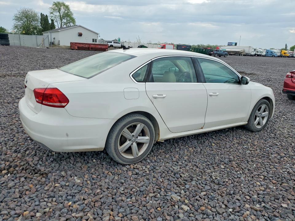 2013 Volkswagen Passat მანქანა იყიდება აუქციონზე, vin: 1VWBP7A35DC044387, აუქციონის ნომერი: 50950816
