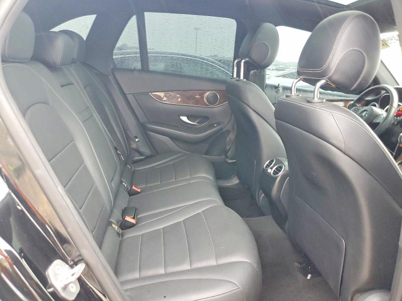 51499736 :رقم المزاد ، WDC0G4JB5HF227660 vin ، 2017 Mercedes-benz Glc مزاد بيع