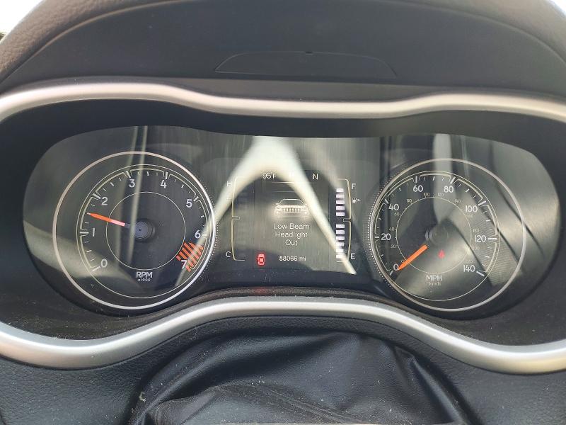 Продаж на аукціоні авто 2015 Jeep Cherokee, vin: 1C4PJMCB0FW685882, номер лоту: 50921926