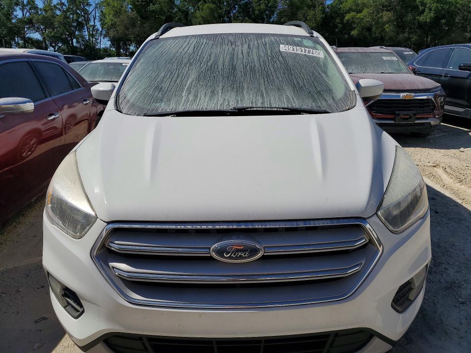 2018 Ford Escape მანქანა იყიდება აუქციონზე, vin: 1FMCU0GD9JUC19961, აუქციონის ნომერი: 49151776