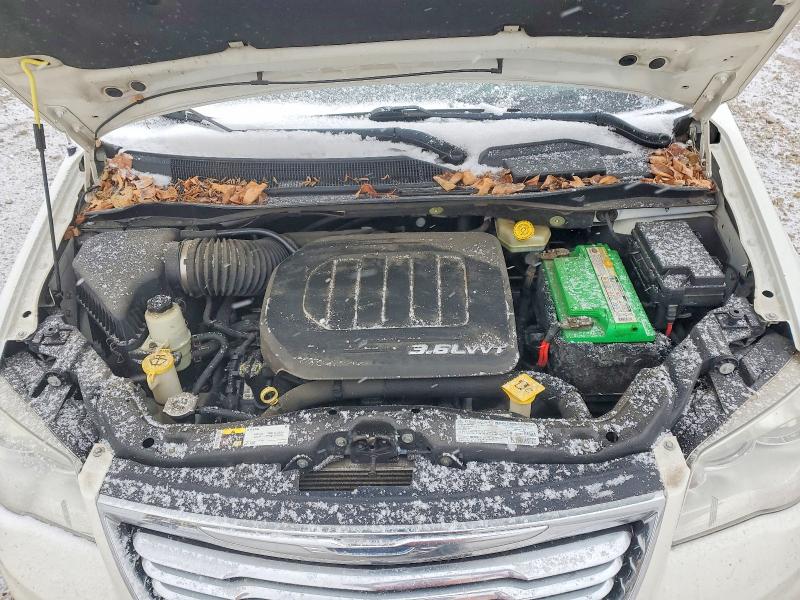 2013 Chrysler Town & Country მანქანა იყიდება აუქციონზე, vin: 2C4RC1BG9DR675548, აუქციონის ნომერი: 48491566