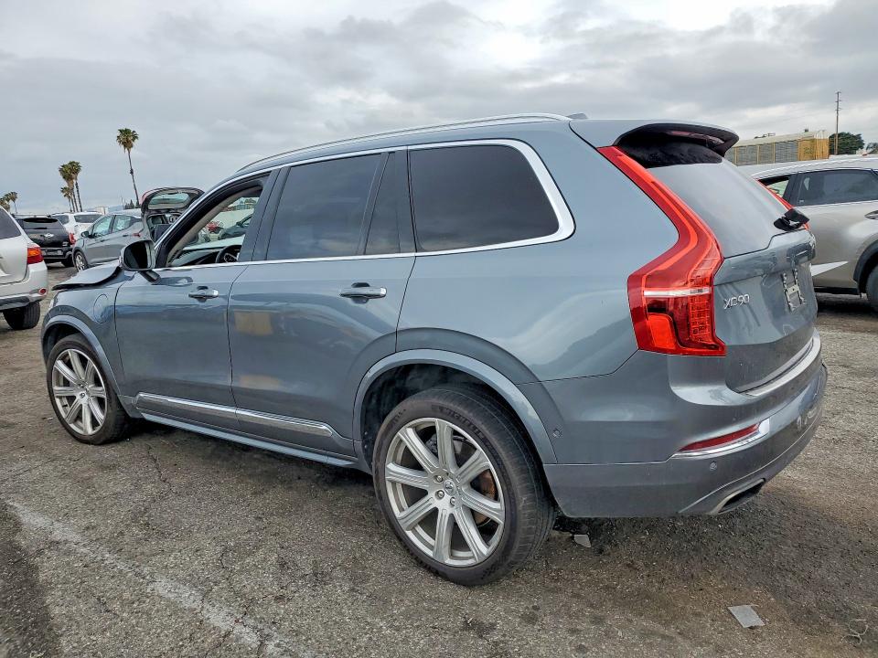 48587476 :رقم المزاد ، YV4BR0PL6J1336887 vin ، 2018 Volvo Xc90 مزاد بيع