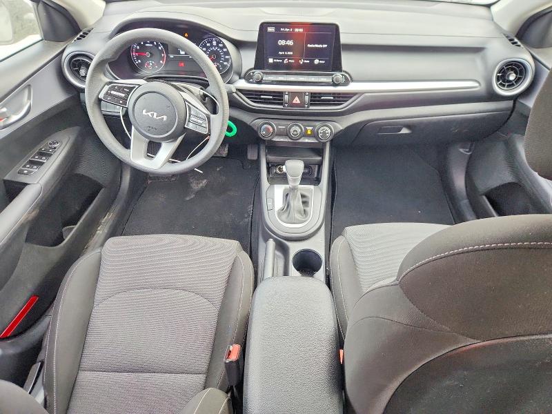 2023 Kia Forte მანქანა იყიდება აუქციონზე, vin: 3KPF24AD9PE551266, აუქციონის ნომერი: 48640646