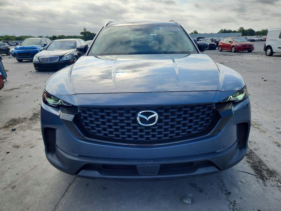 50562546 :رقم المزاد ، 7MMVABCM9PN104304 vin ، 2023 Mazda Cx-50 مزاد بيع