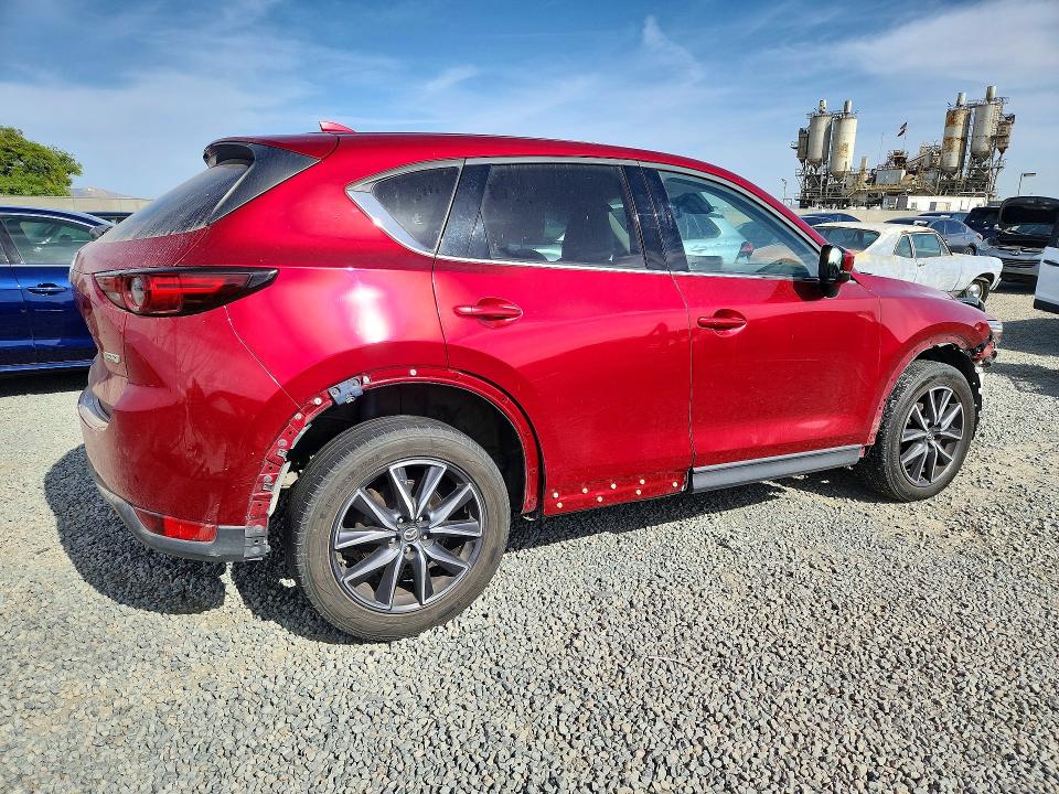 50351036 :رقم المزاد ، JM3KFBDL1H0164335 vin ، 2017 Mazda Cx-5 مزاد بيع