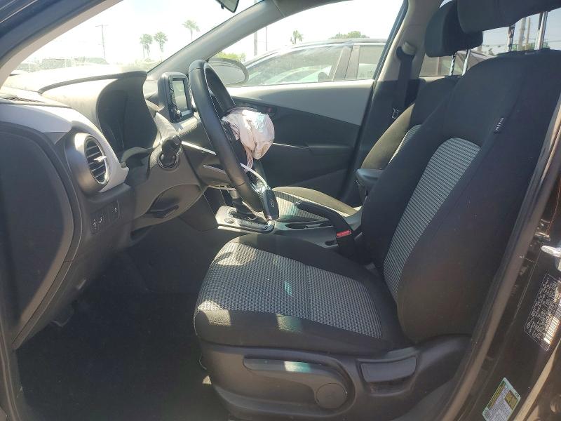 51381726 :رقم المزاد ، KM8K22AAXJU161595 vin ، 2018 Hyundai Kona مزاد بيع