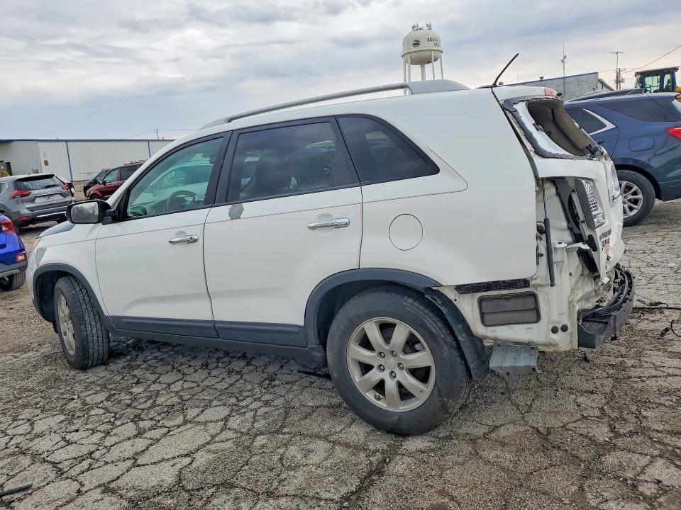 48937596 :رقم المزاد ، 5XYKT4A12BG052693 vin ، 2011 Kia Sorento مزاد بيع