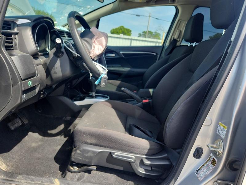 50612156 :رقم المزاد ، JHMGK5H78GS011381 vin ، 2016 Honda Fit مزاد بيع