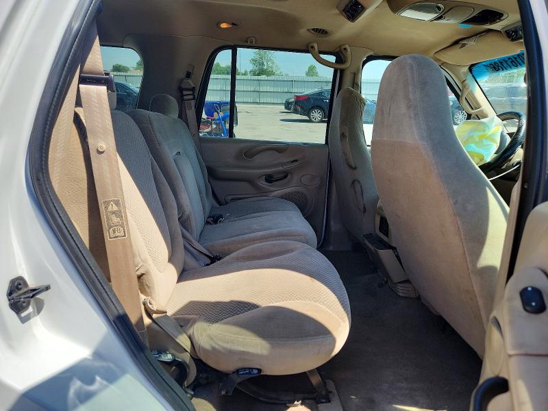 Продажа на аукционе авто 2002 Ford Expedition, vin: 1FMRU15W82LA17320, номер лота: 50161186