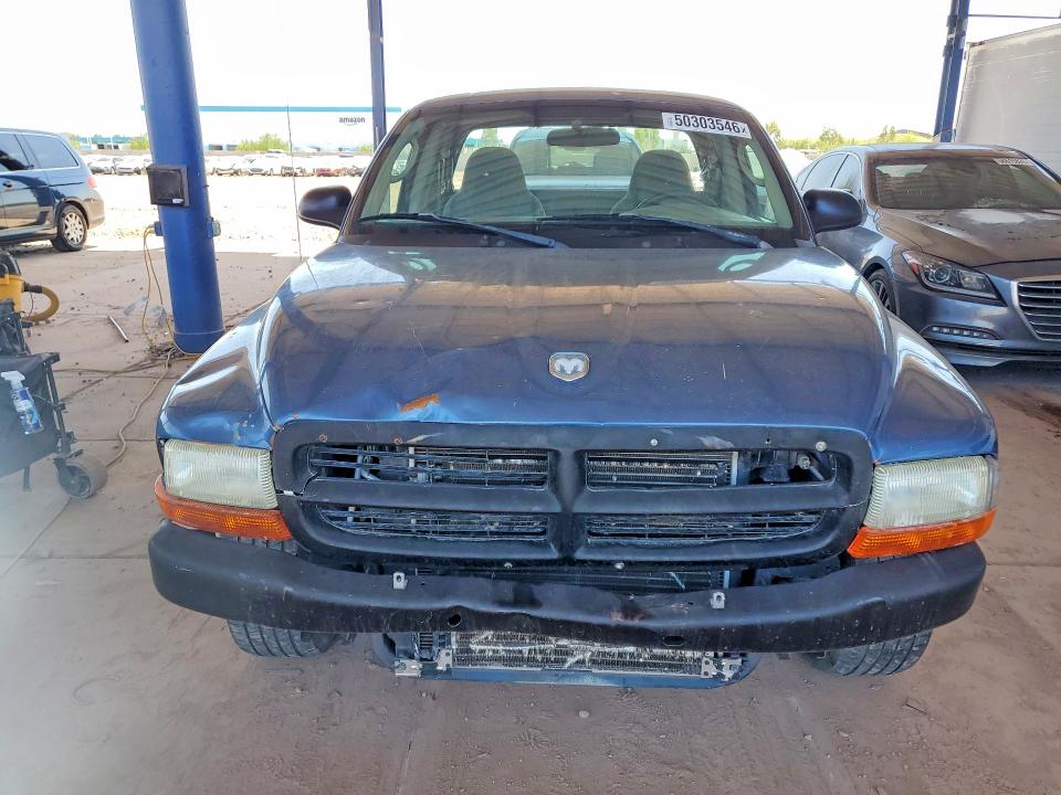 50303546 :رقم المزاد ، 1D7GL32K74S588582 vin ، 2004 Dodge Dakota مزاد بيع