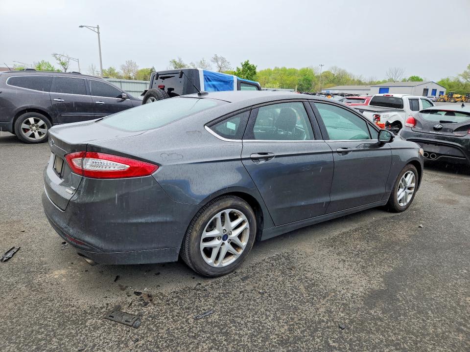 50109146 :رقم المزاد ، 1FA6P0HD4G5129505 vin ، 2016 Ford Fusion مزاد بيع