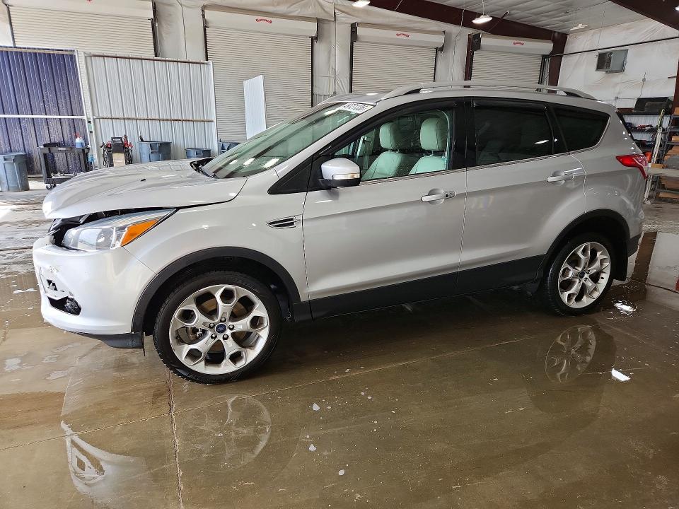 2016 Ford Escape მანქანა იყიდება აუქციონზე, vin: 1FMCU9J97GUC33312, აუქციონის ნომერი: 49721336