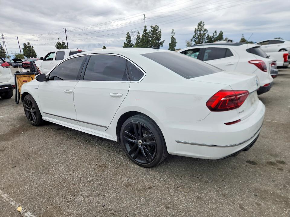 50484316 :رقم المزاد ، 1VWDT7A35HC016079 vin ، 2017 Volkswagen Passat مزاد بيع