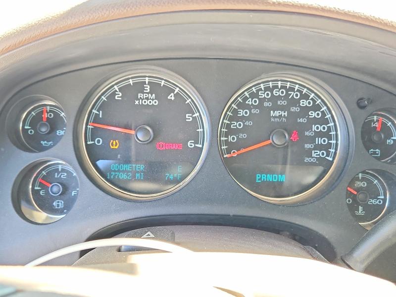 Продаж на аукціоні авто 2010 Chevrolet Tahoe, vin: 1GNUKBE02AR235505, номер лоту: 48787316