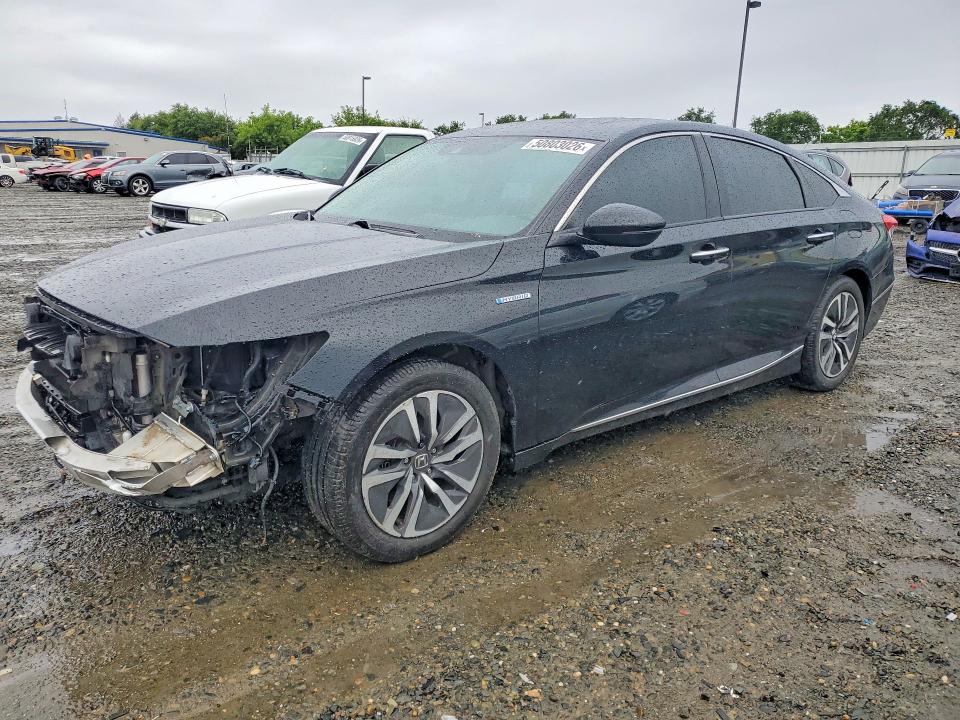 Продажа на аукционе авто 2018 Honda Accord, vin: 1HGCV3F99JA009377, номер лота: 50803026