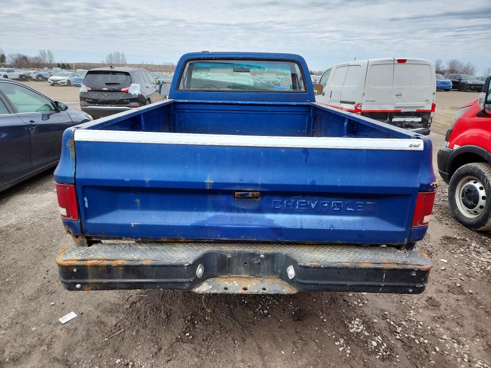 50056766 :رقم المزاد ، 2GCDC14HXF1223786 vin ، 1985 Chev Pick Up Truck مزاد بيع